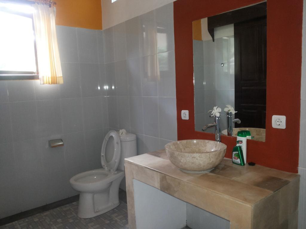 Gede'S Homestay Tejakula Esterno foto